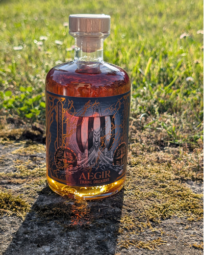 Aegir Rum - Premium Rum mit würziger Eleganz und fruchtiger Tiefe (Bio-Zutaten)
